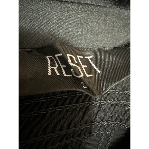 Reset La Brea Black Smocked Pull On Ruffle Tiered High Waist Mini Skirt Size S - Picture 4 of 4